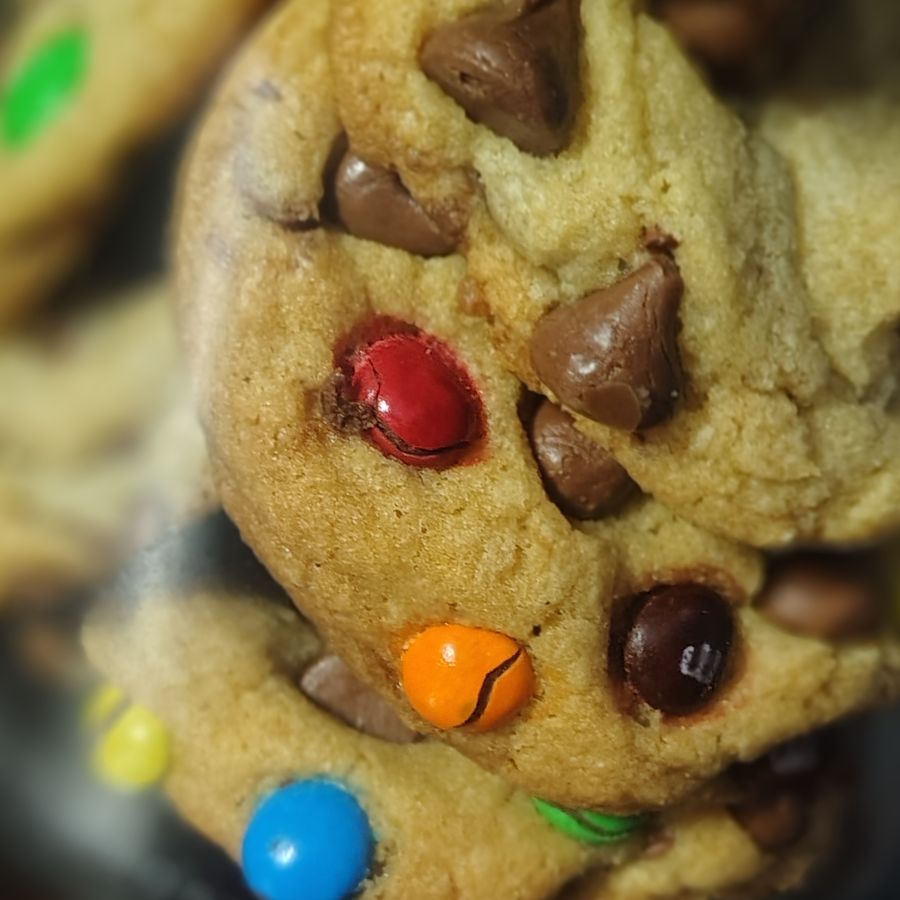 Loaded Chocolate Lovers Classic Cookie